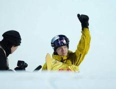 世界杯官网中文版-强势回归！苏翊鸣再夺世界杯冠军