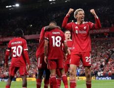 世界杯 官网-利物浦：斯洛特变阵激活1.3亿巨星，高位逼抢、4231阵型再战曼城